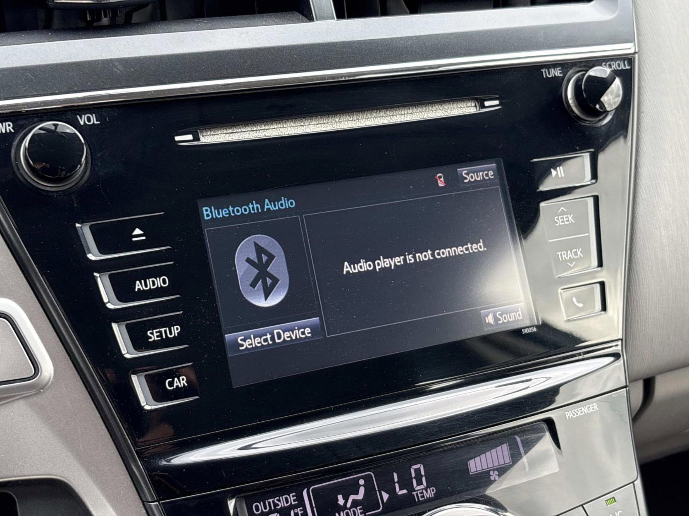 Used 2016 Toyota Prius V Two image 31