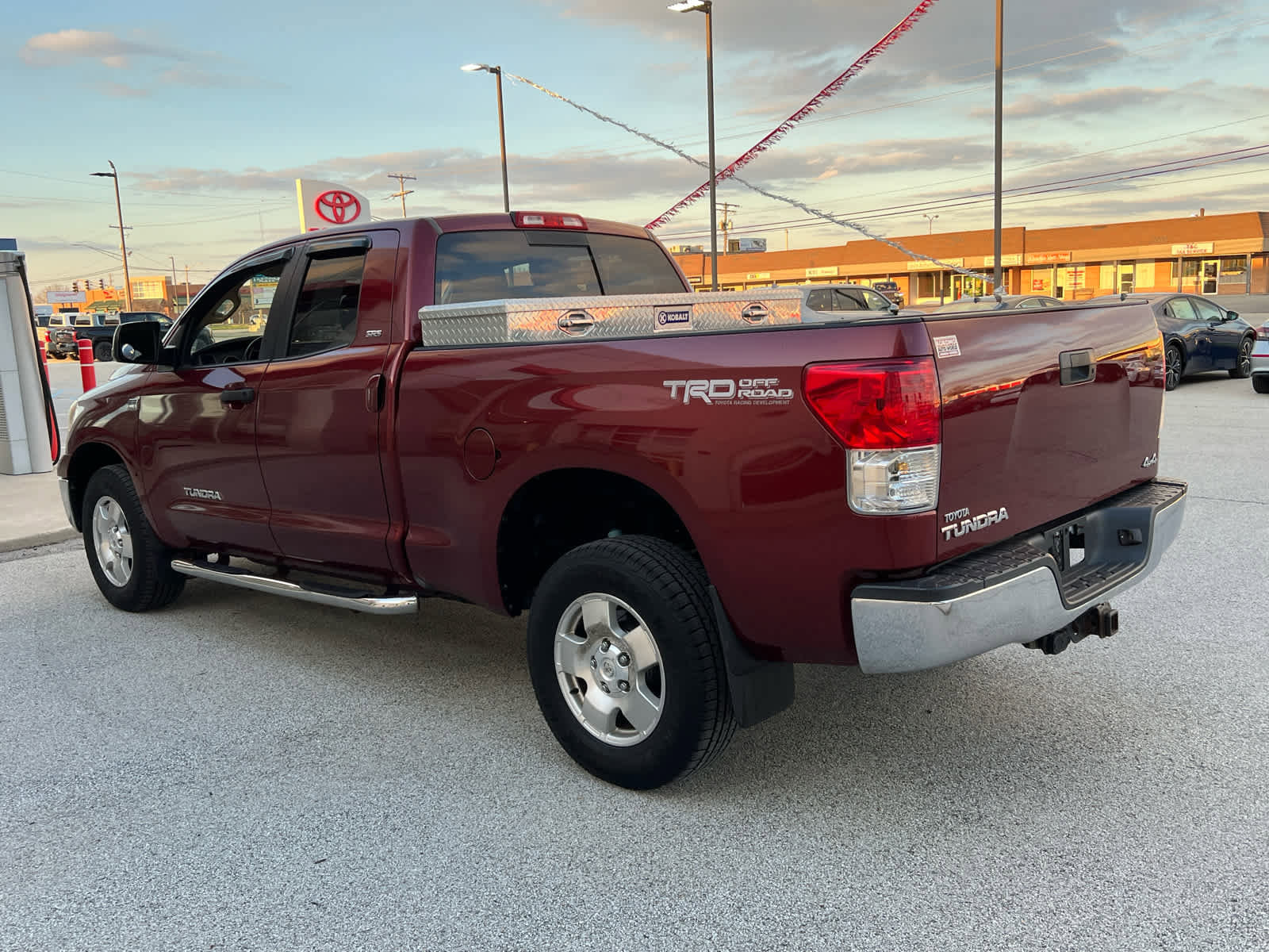 Used 2010 Toyota Tundra 4x4 Double Cab image 11