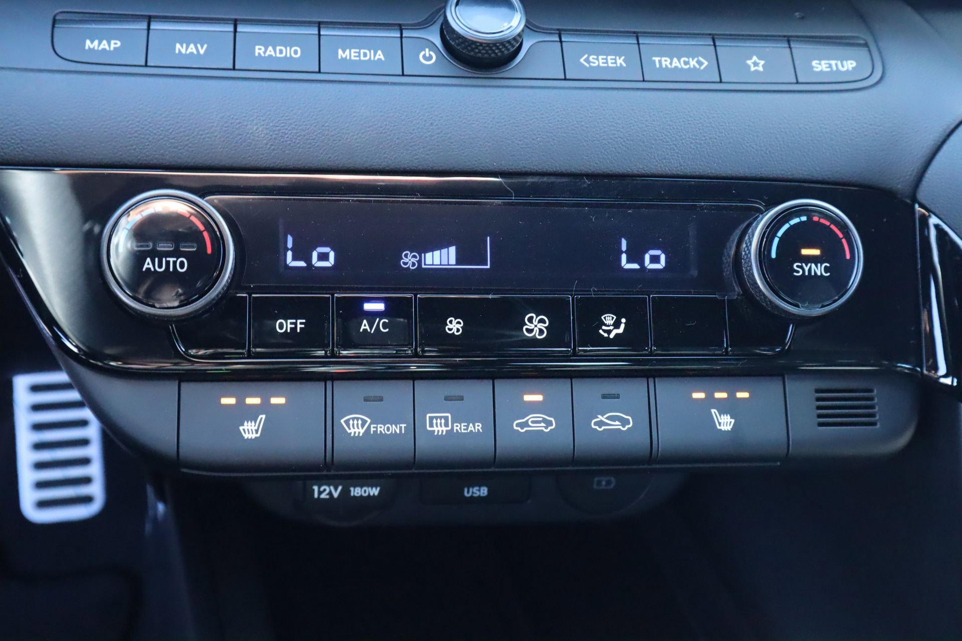 New 2025 Hyundai Elantra N Base image 12