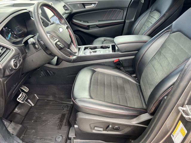 Used 2023 Ford Edge ST-Line w/ Class II Trailer Tow Package image 18