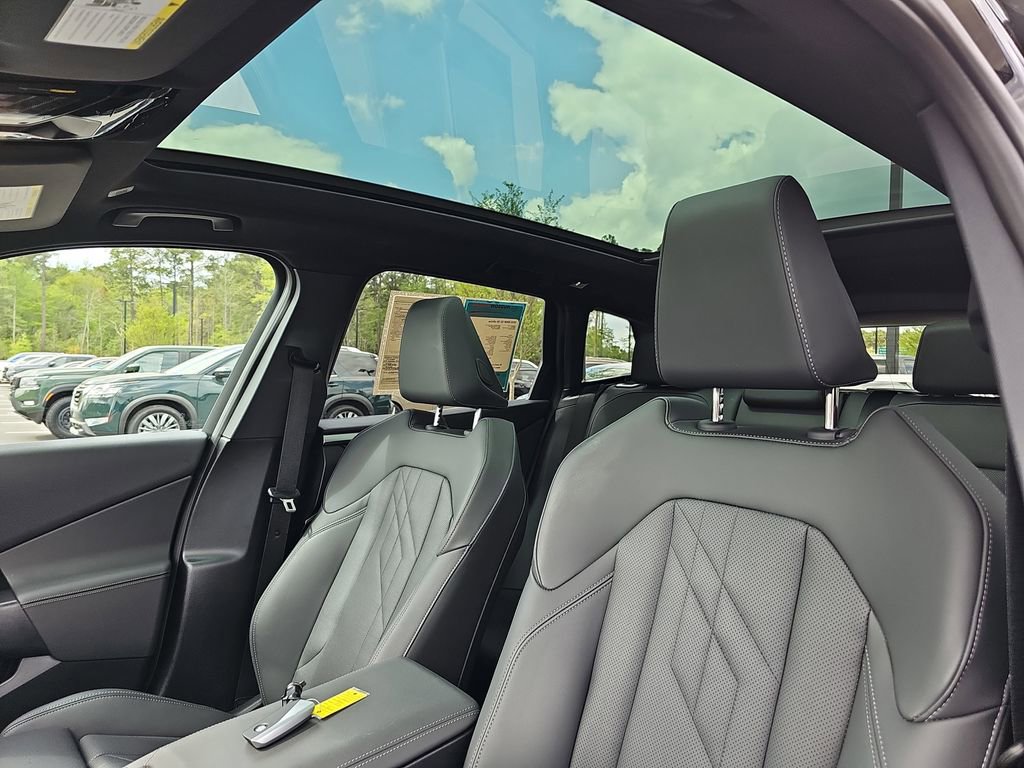 Used 2025 BMW X3 xDrive30i w/ M Sport Package image 33