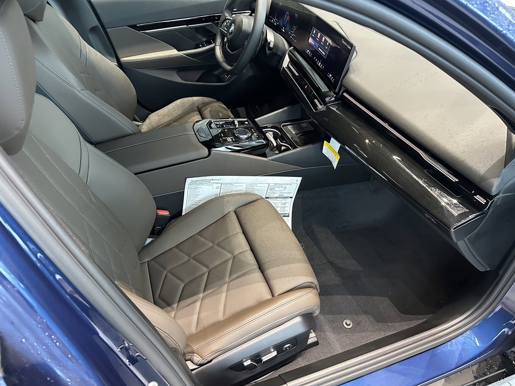 New 2026 BMW 530i xDrive w/ Premium Package image 14