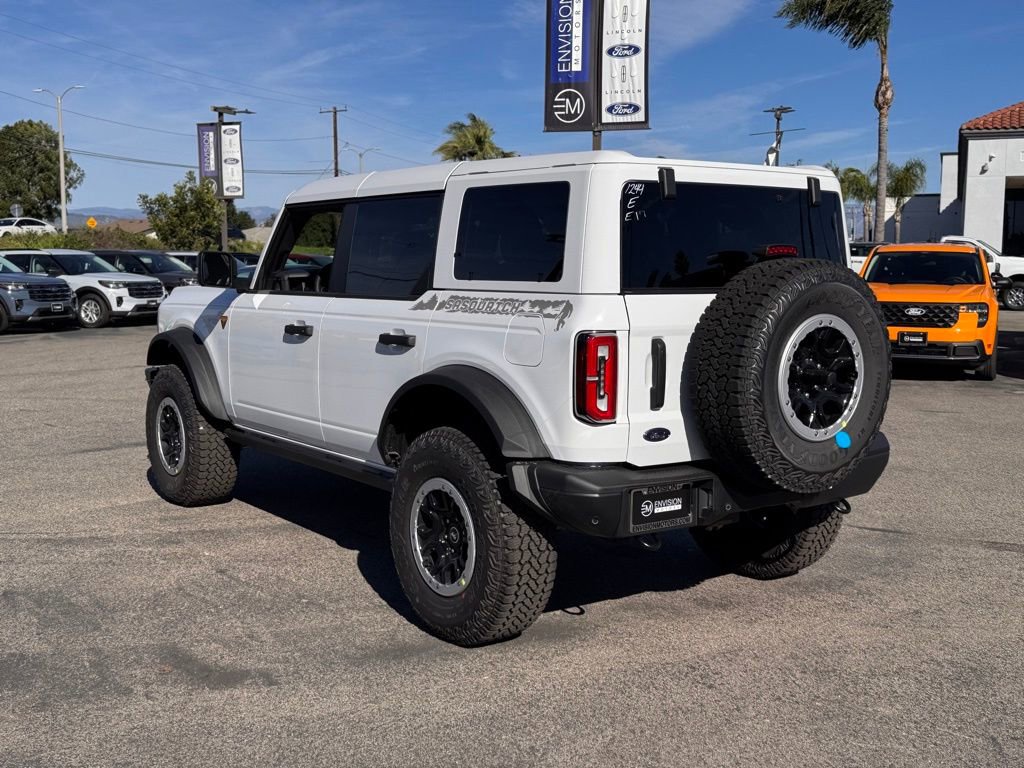 New 2025 Ford Bronco Badlands image 10
