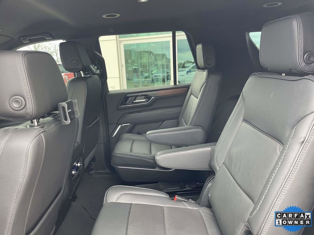 Used 2025 GMC Yukon Denali image 11