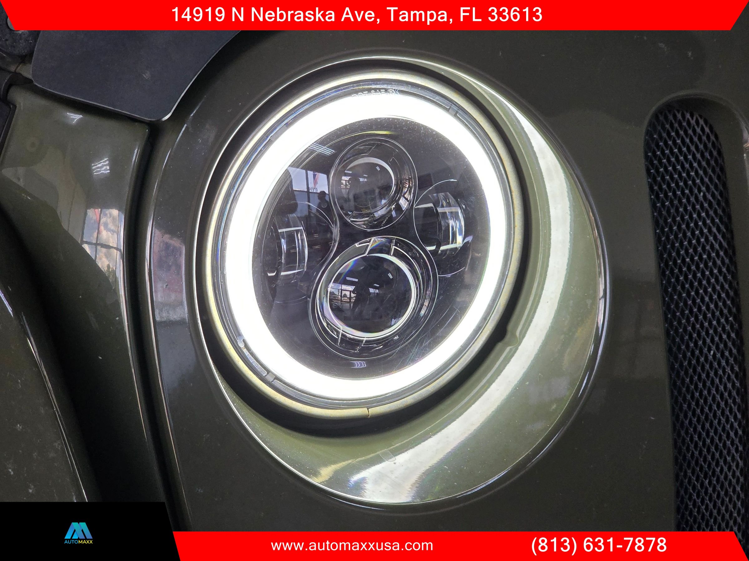 Used 2015 Jeep Wrangler Sahara w/ Connectivity Group AWD/4WD image 6