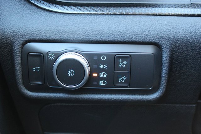 Used 2022 Ford Explorer ST image 16