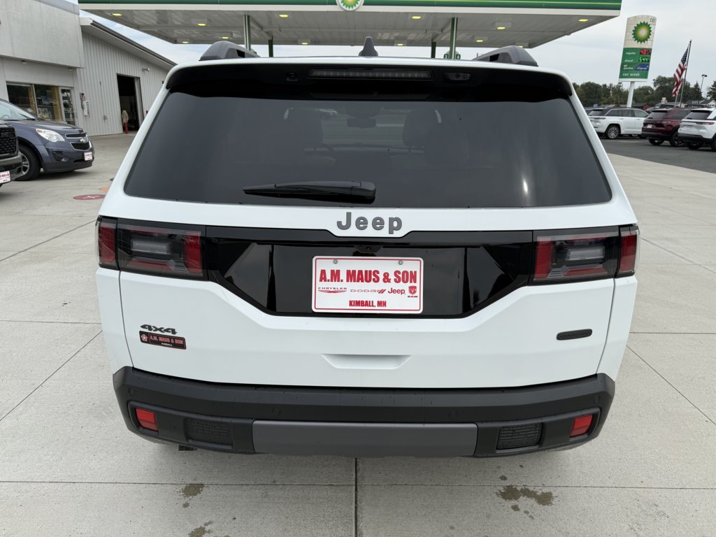 New 2026 Jeep Cherokee Overland w/ Trailer Tow Group AWD/4WD image 7
