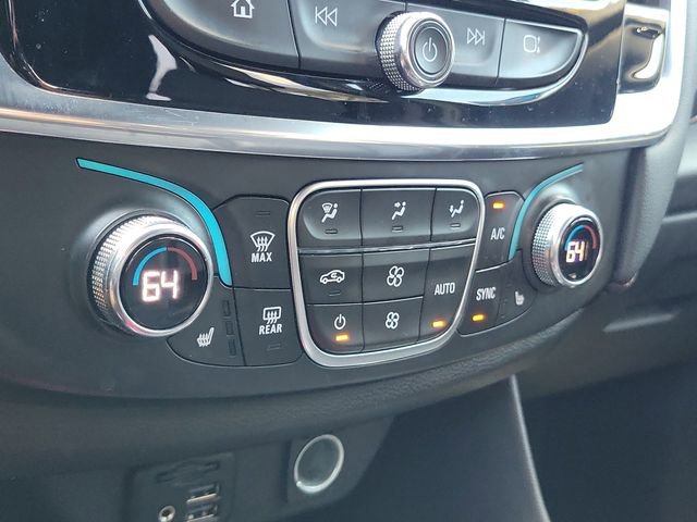 Certified 2022 Chevrolet Traverse RS FWD image 35