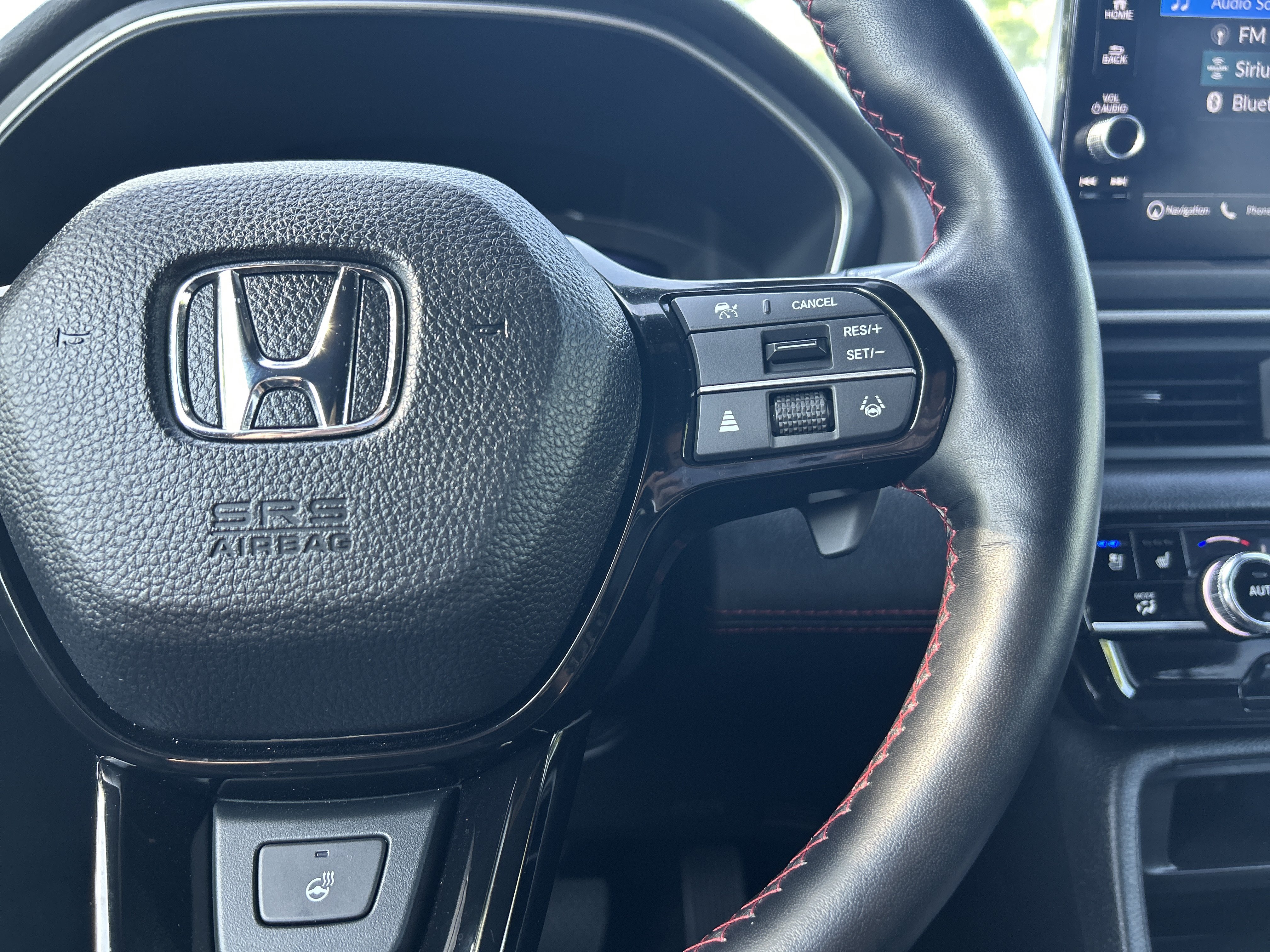 Certified 2025 Honda Pilot Black Edition image 19