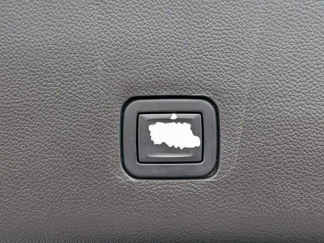 Used 2020 Chevrolet Traverse LT FWD image 35