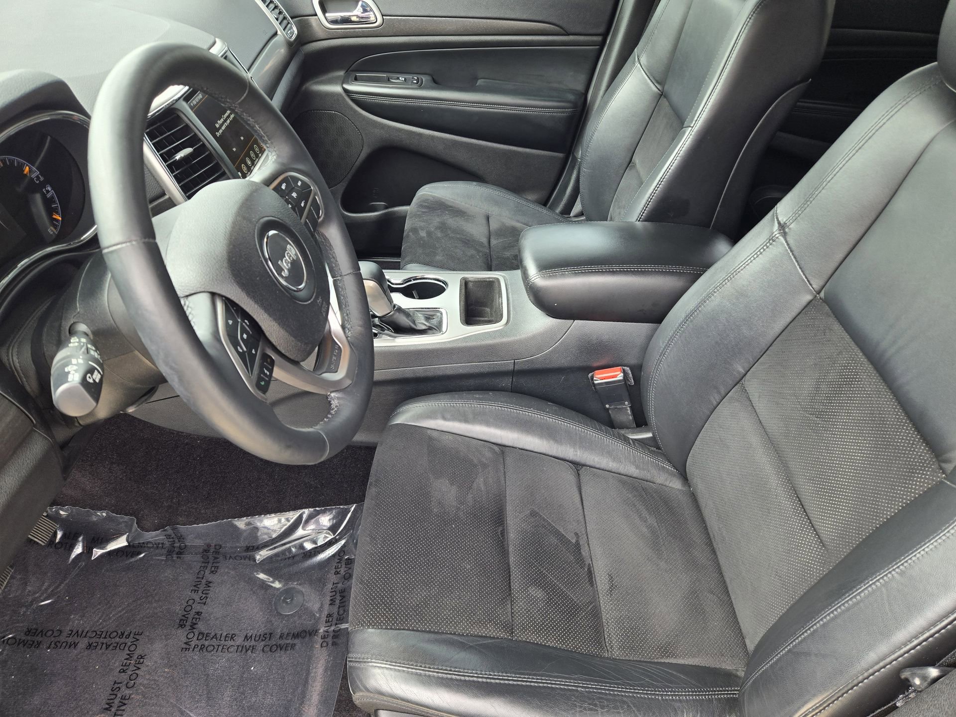 Used 2018 Jeep Grand Cherokee Altitude image 3