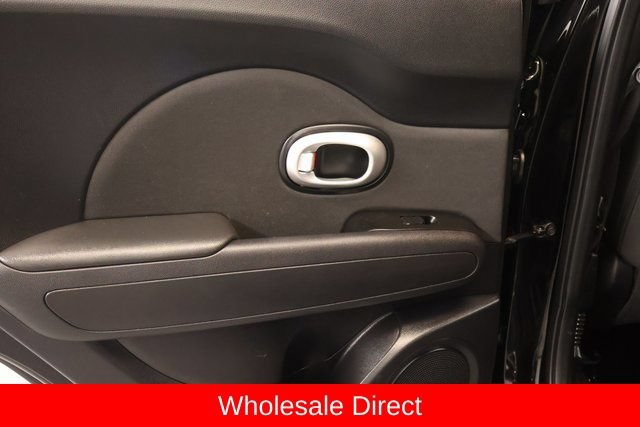 Used 2016 Kia Soul FWD image 25
