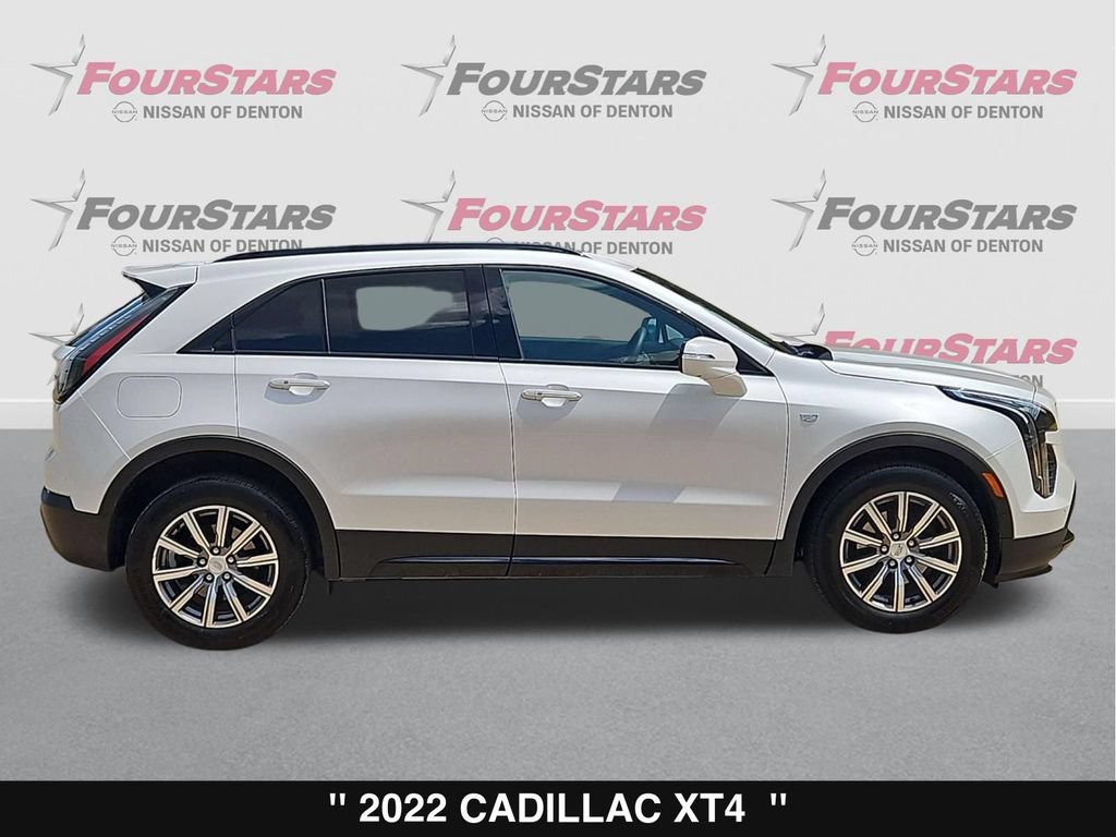 Used 2022 Cadillac XT4 Sport w/ Enhanced Visibility Package AWD/4WD image 3