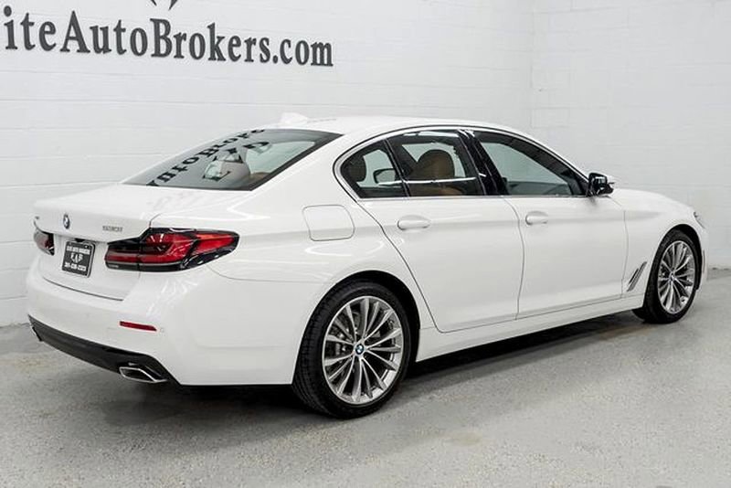 Used 2023 BMW 530i xDrive w/ Convenience Package image 40