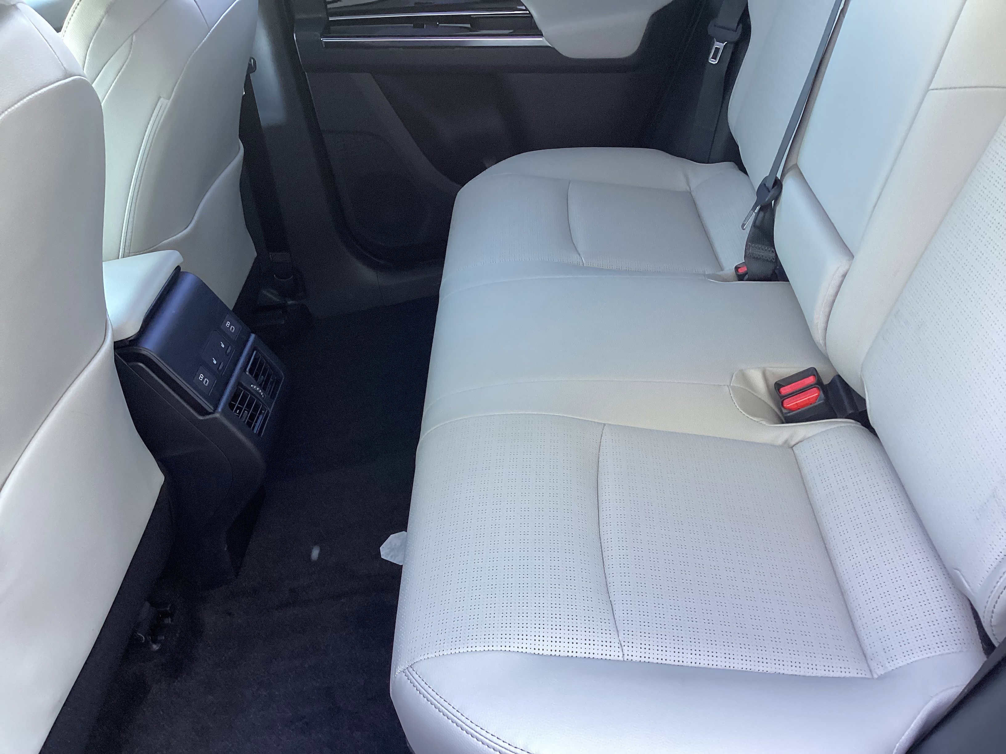 Certified 2023 Toyota bZ4X Limited w/ Weather Package image 20