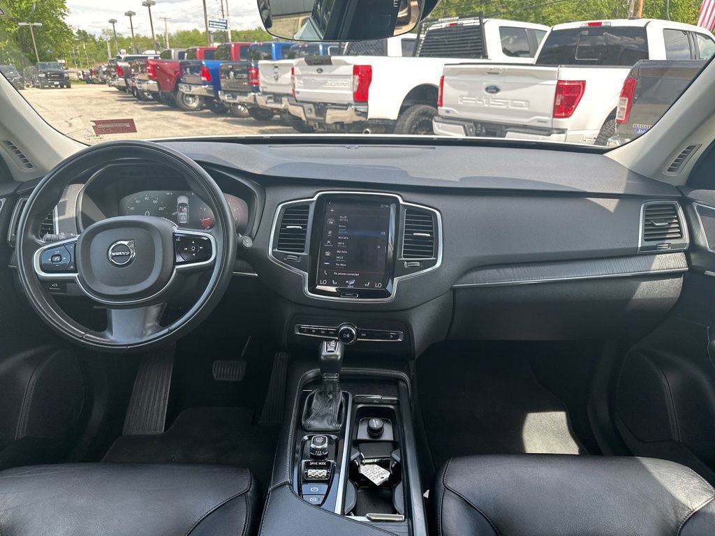 Used 2020 Volvo XC90 T5 Momentum w/ Protection Package Premier AWD/4WD image 19