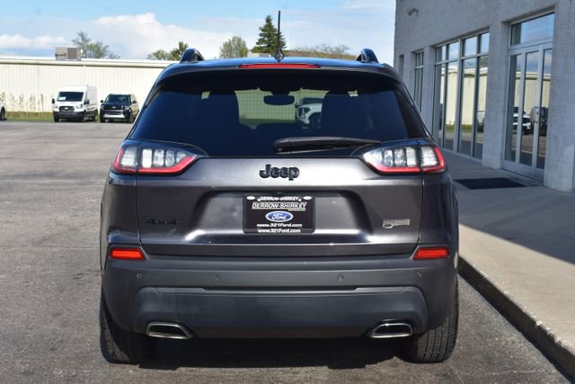 Used 2019 Jeep Cherokee Latitude Plus AWD/4WD image 8