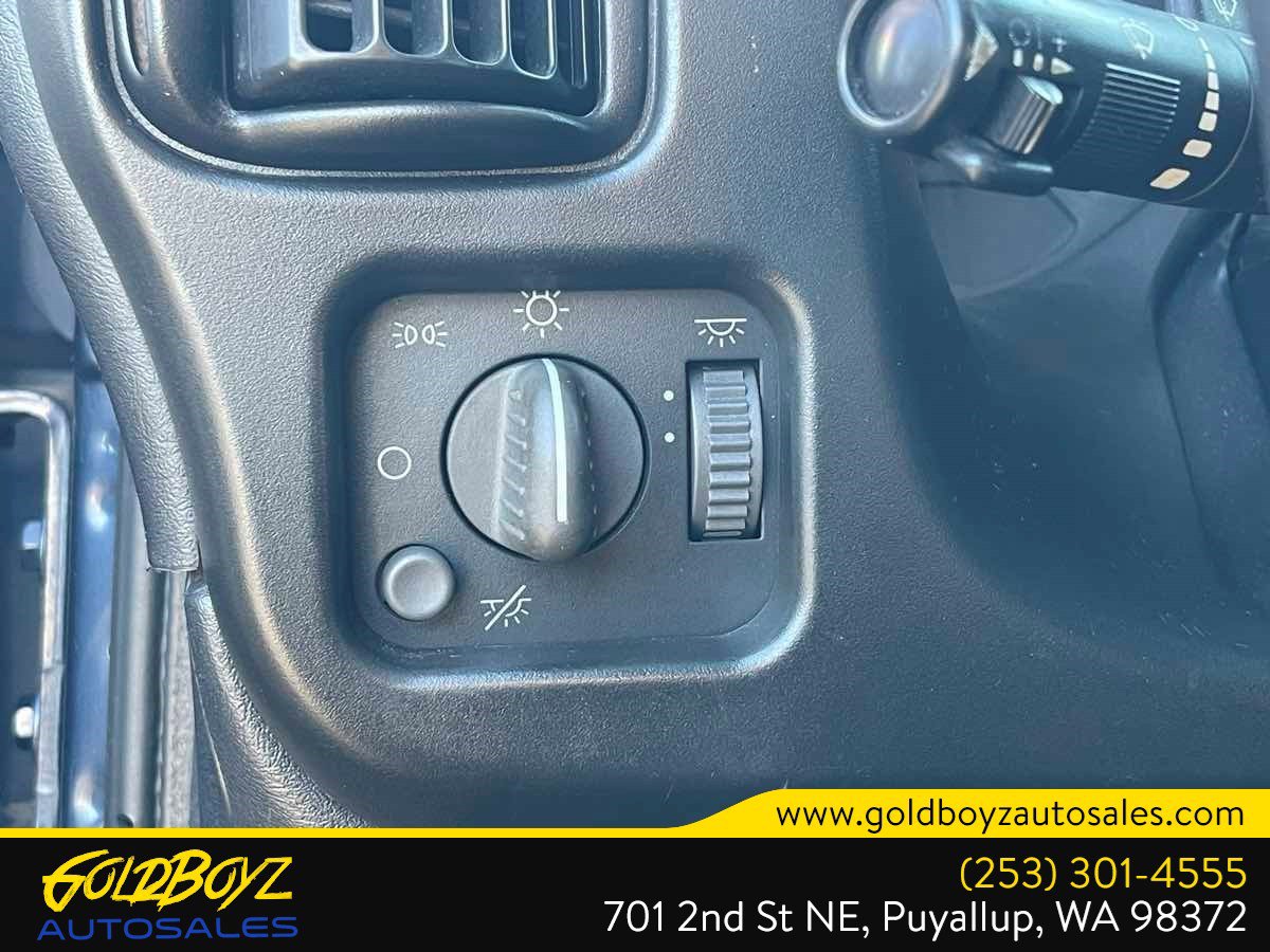Used 2005 Chevrolet Kodiak C4500 2WD Crew Cab image 27