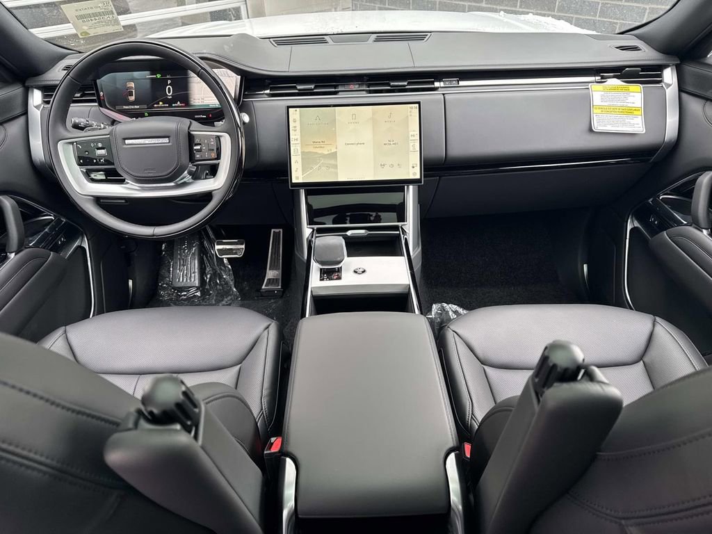 New 2026 Land Rover Range Rover SE image 17
