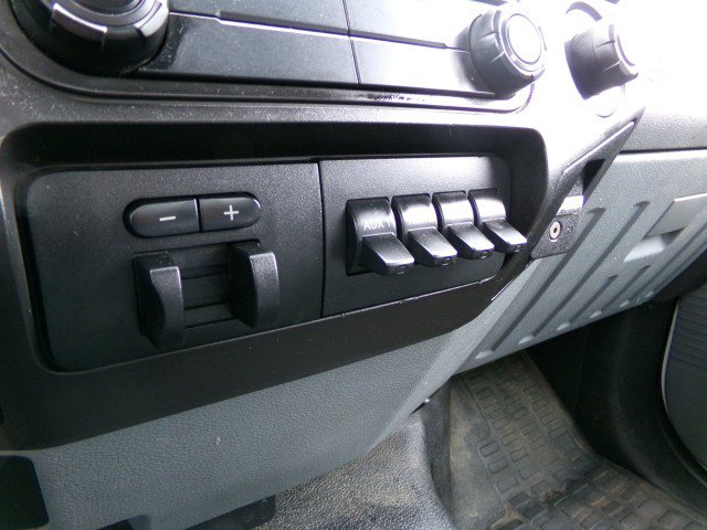 Used 2015 Ford F550 4x4 Regular Cab Super Duty image 15