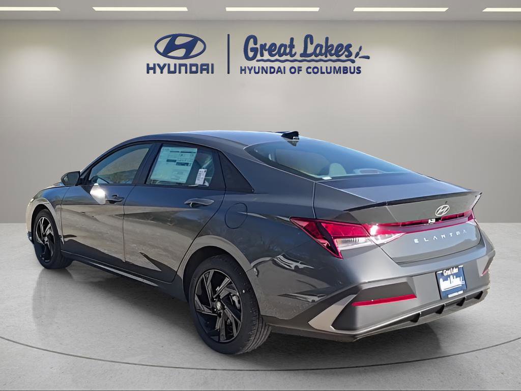 New 2026 Hyundai Elantra Sport FWD image 4