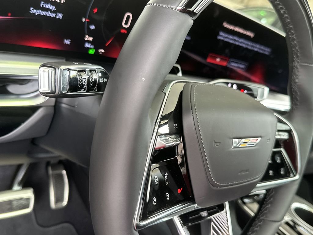 New 2026 Cadillac Lyriq V image 18