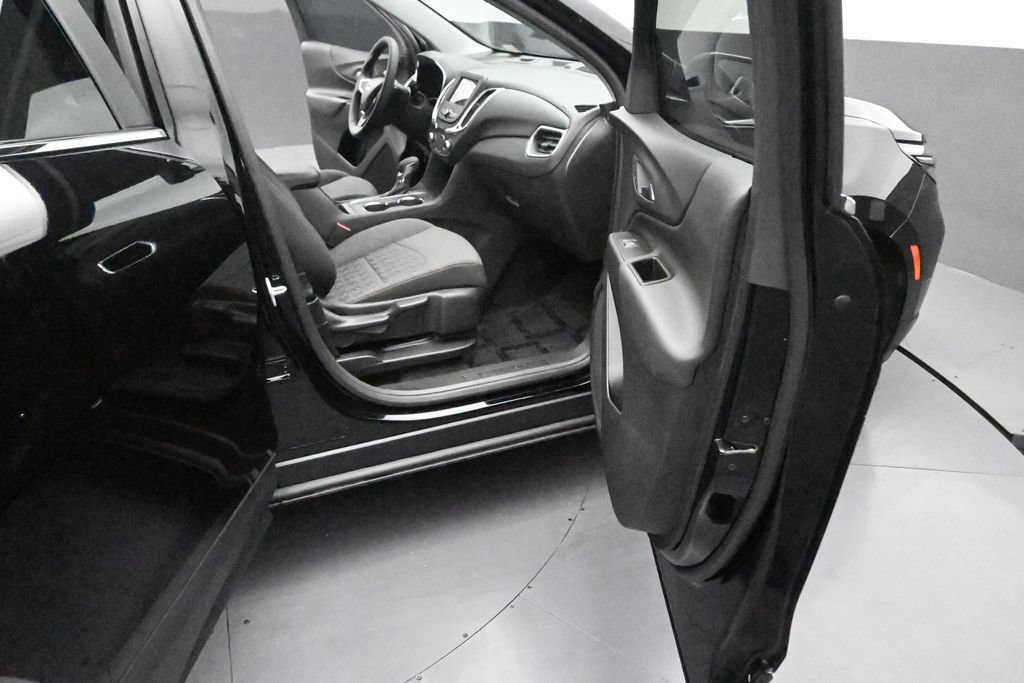 Used 2023 Chevrolet Equinox LT FWD image 15