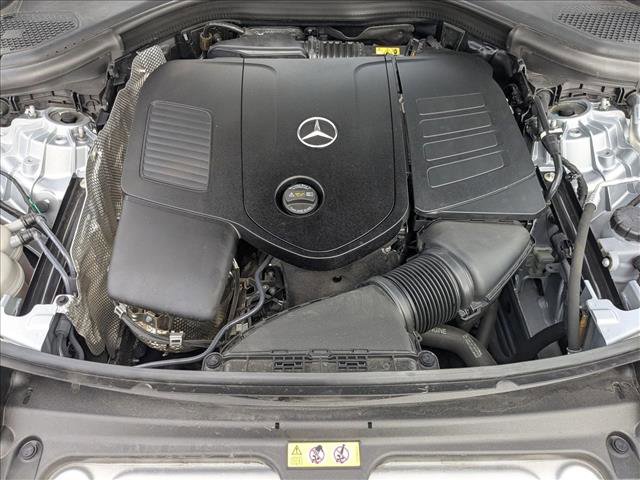 Used 2024 Mercedes-Benz GLC 300 4MATIC image 24