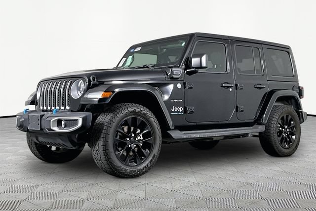 Used 2023 Jeep Wrangler Unlimited Sahara AWD/4WD image 1