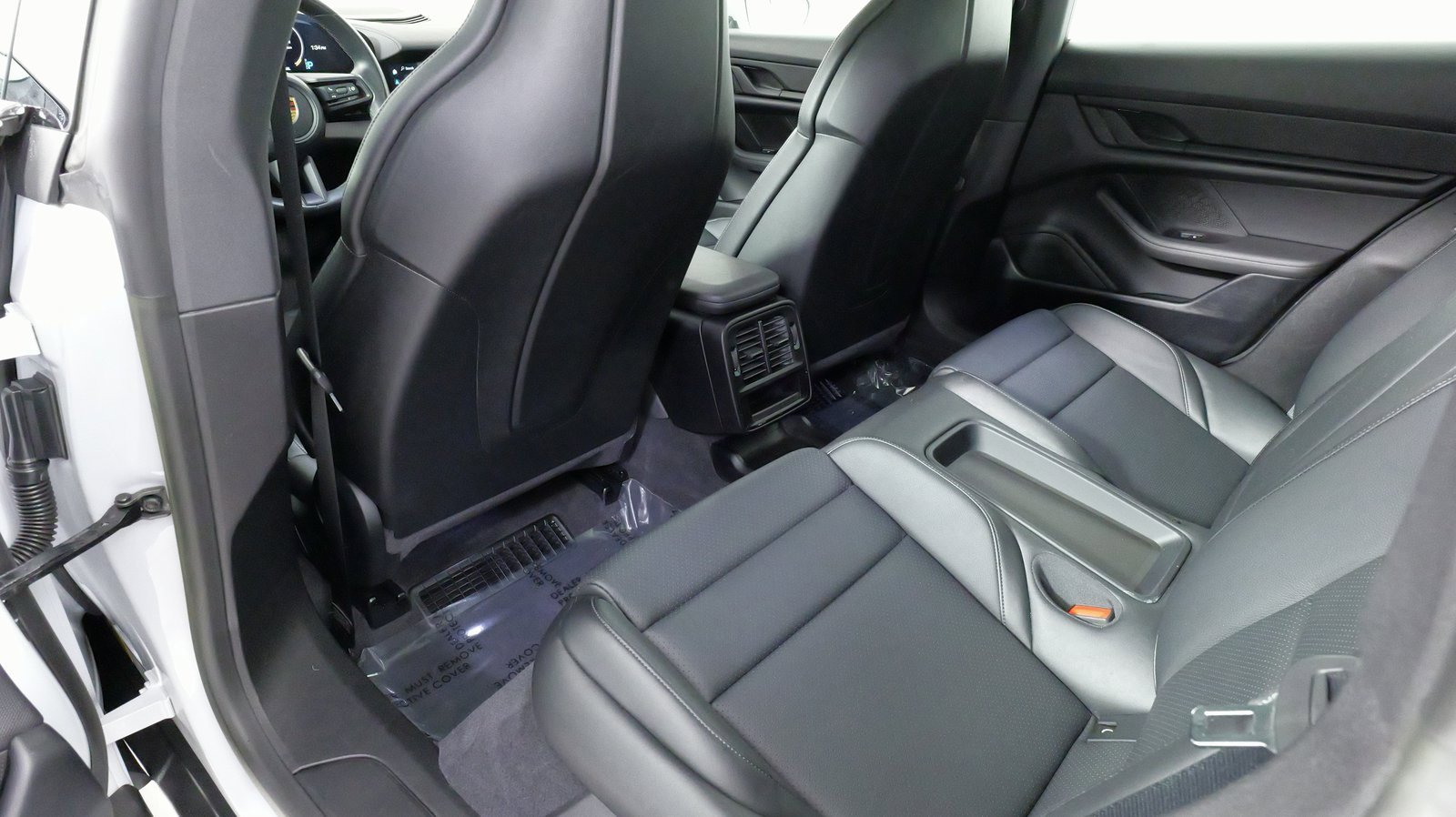 Used 2023 Porsche Taycan 4 Cross Turismo image 35