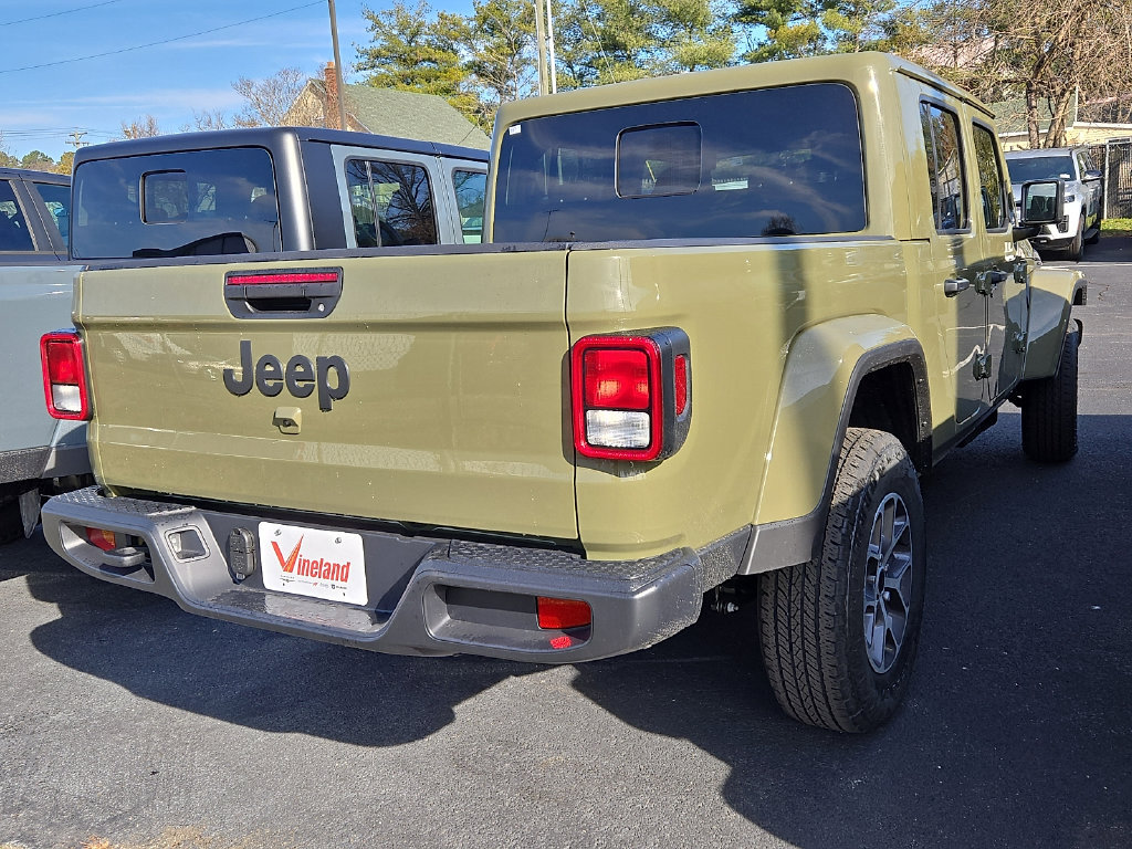 New 2026 Jeep Gladiator Sport AWD/4WD image 4