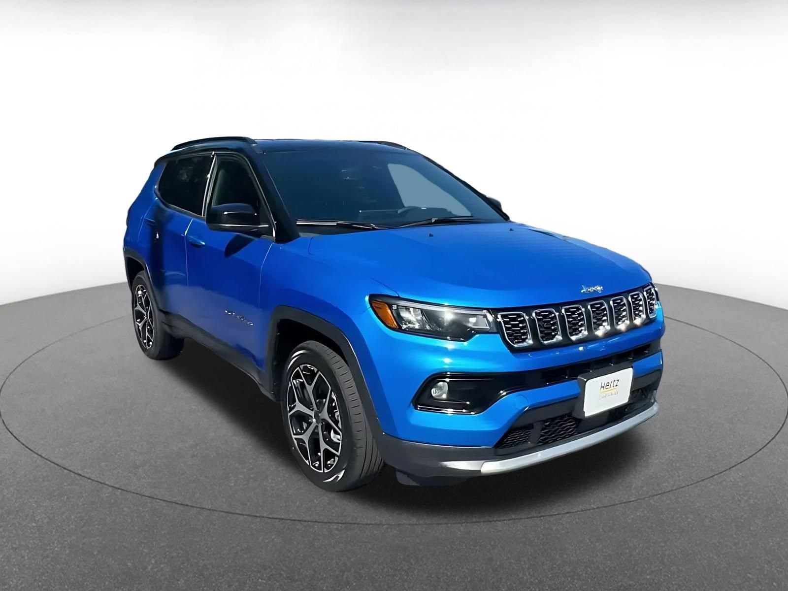 Used 2025 Jeep Compass Limited AWD/4WD image 3