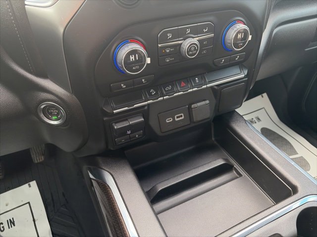 Used 2022 Chevrolet Silverado 1500 LT Trail Boss w/ LPO, Dark Essentials Package image 16