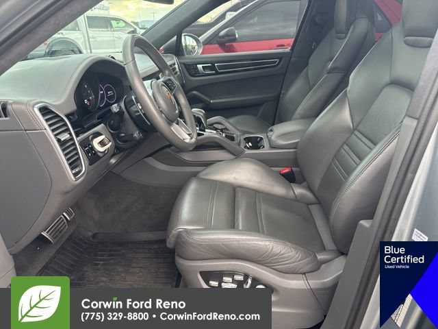 Used 2021 Porsche Cayenne GTS AWD/4WD image 9