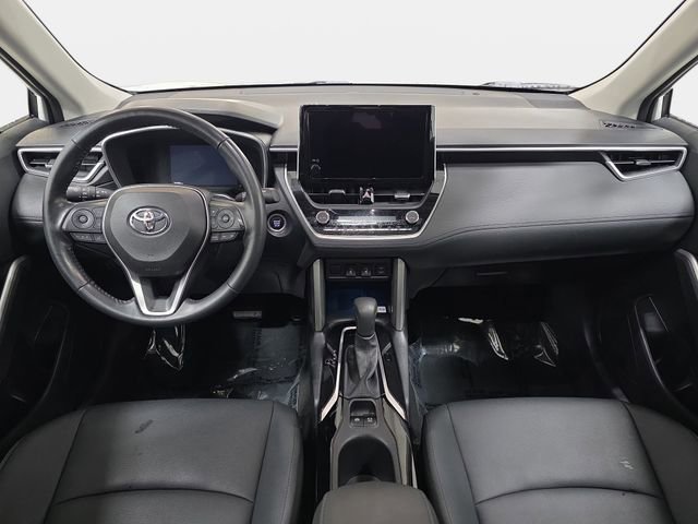 Certified 2023 Toyota Corolla Cross XLE w/ Convenience Package image 9