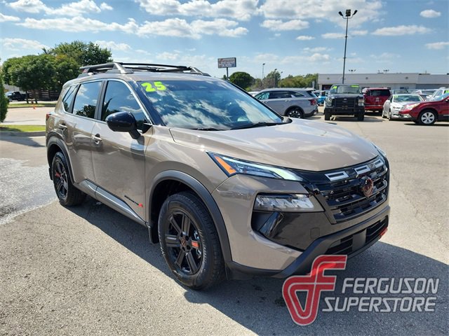 Used 2025 Nissan Rogue SV