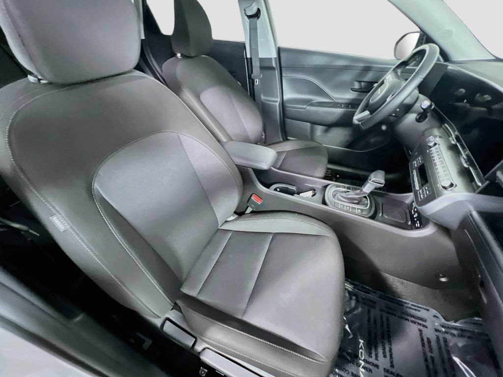 Certified 2026 Hyundai Kona SEL Sport AWD/4WD image 27