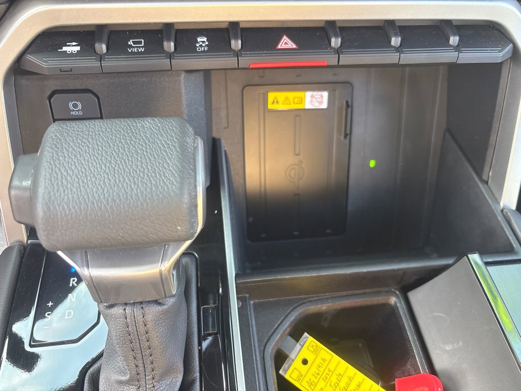 Used 2024 Toyota Sequoia Platinum image 28