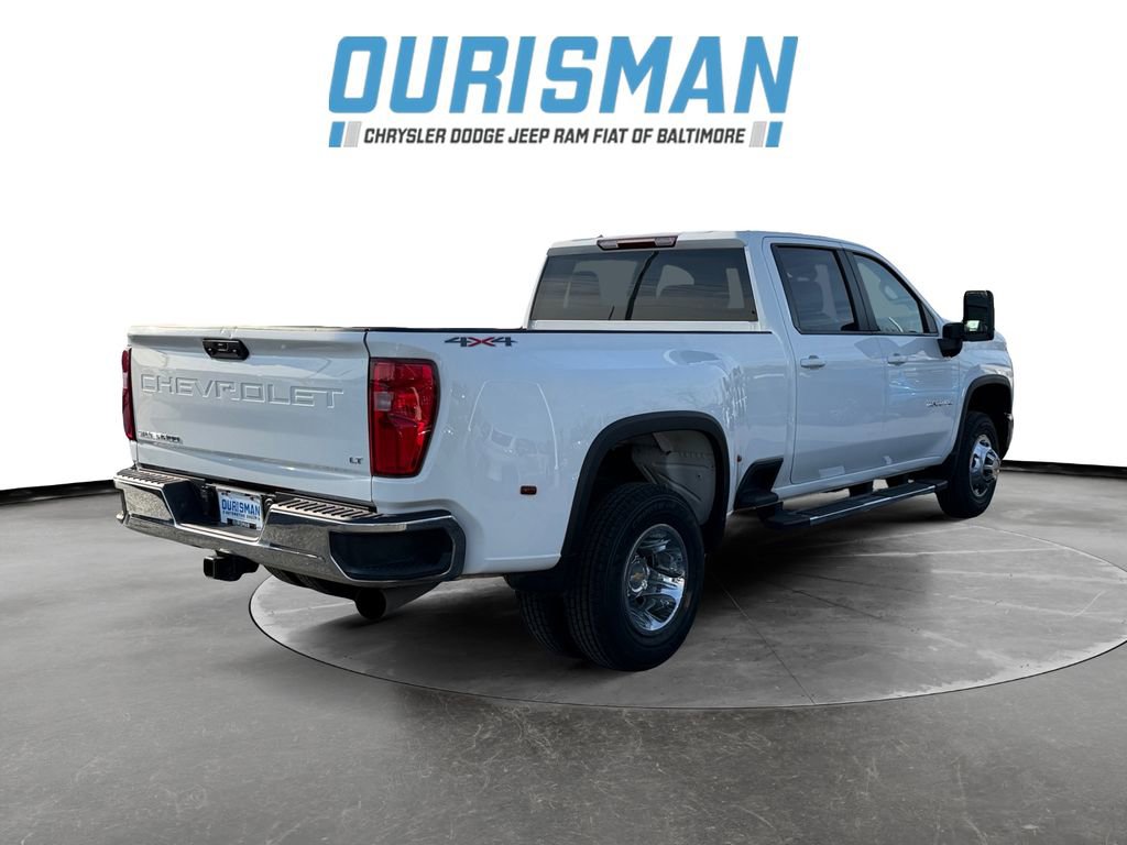 Used 2024 Chevrolet Silverado 3500 LT image 6