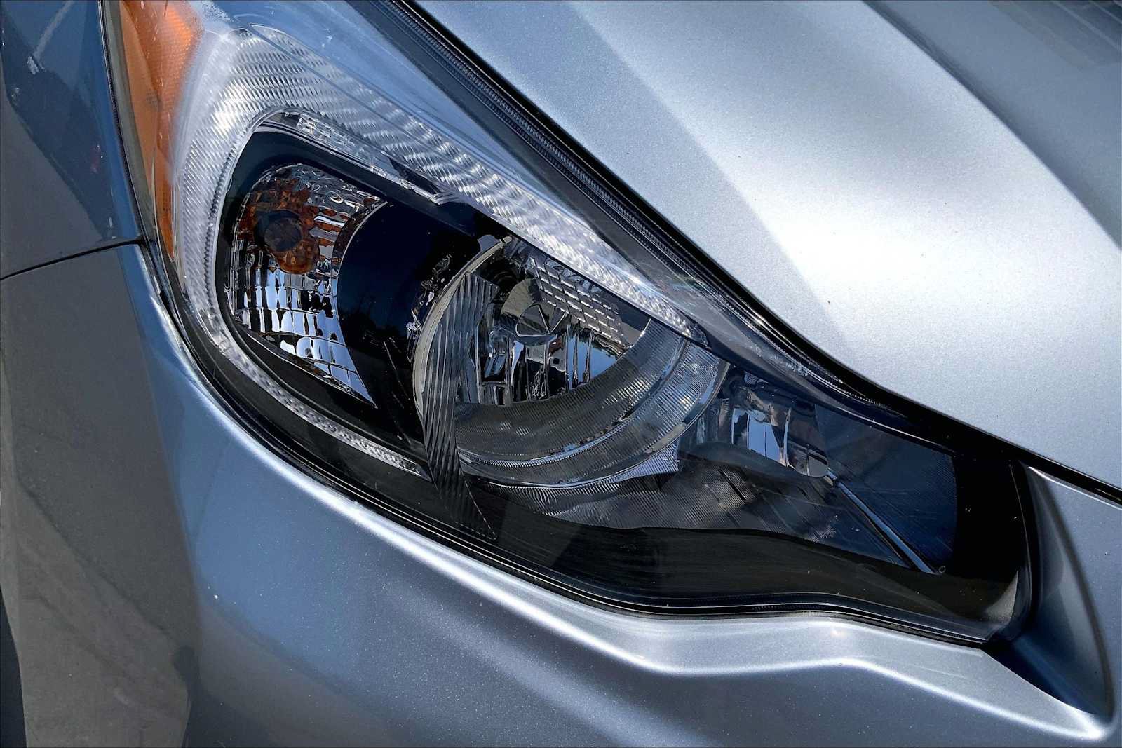 Used 2014 Subaru Crosstrek Touring AWD/4WD image 27