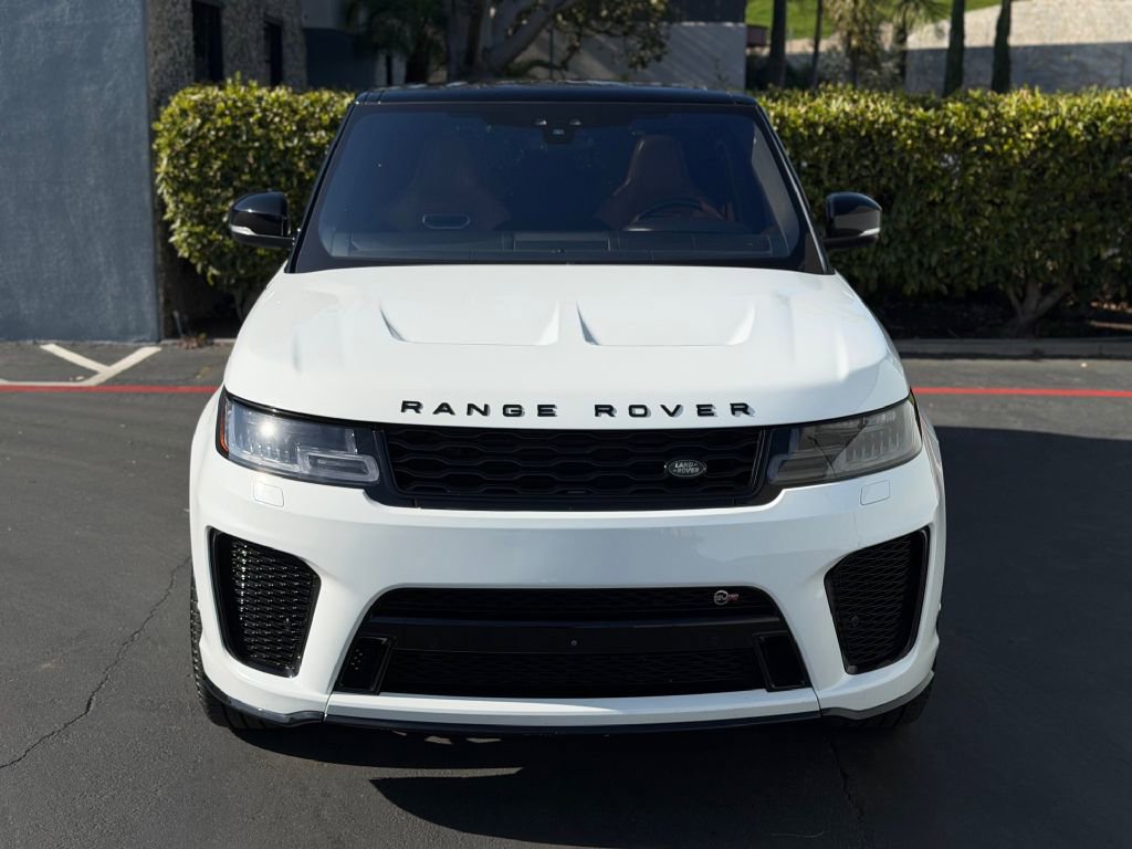 Used 2018 Land Rover Range Rover Sport SVR image 4