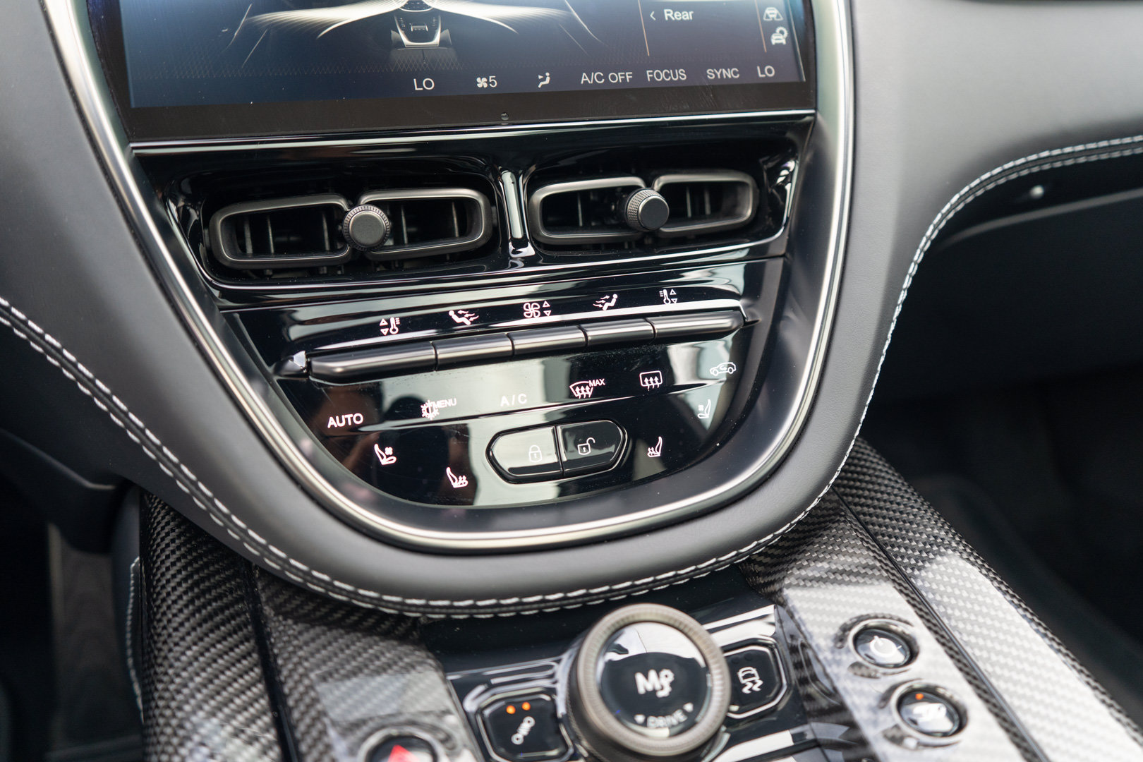Used 2023 Aston Martin DBX 707 AWD/4WD image 21