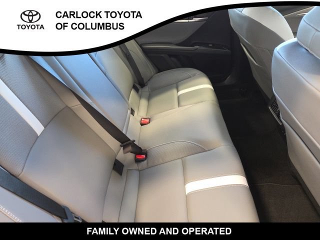 Used 2026 Toyota Camry SE w/ Convenience Package FWD image 17