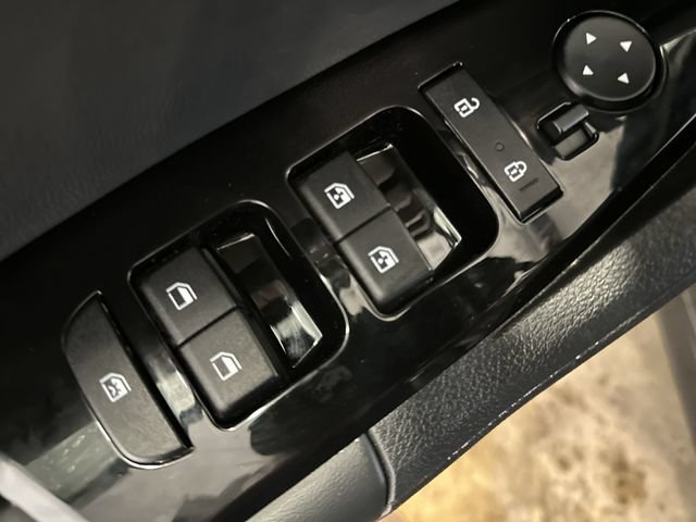 Used 2023 Kia Sportage EX FWD image 17
