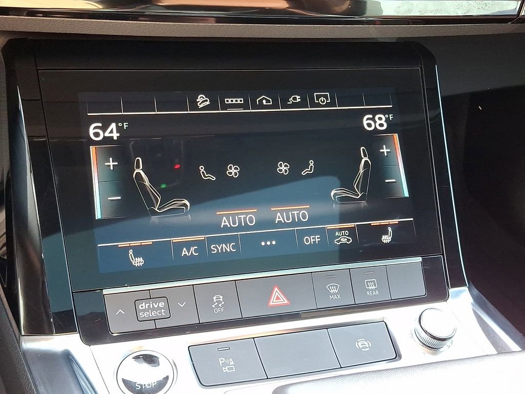 Used 2023 Audi e-tron Premium w/ Convenience Plus Package image 16