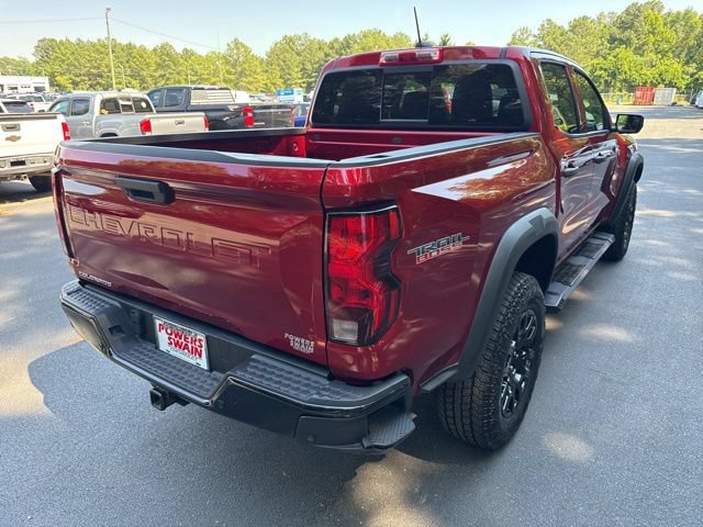 Used 2024 Chevrolet Colorado Trail Boss w/ Advanced Trailering Package AWD/4WD image 5