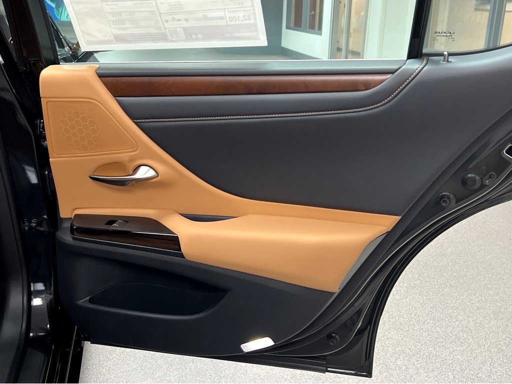 New 2025 Lexus ES 350 w/ Premium Package image 21