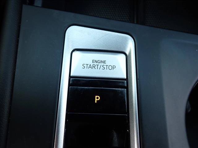 Used 2024 Volkswagen Atlas SE AWD/4WD image 21