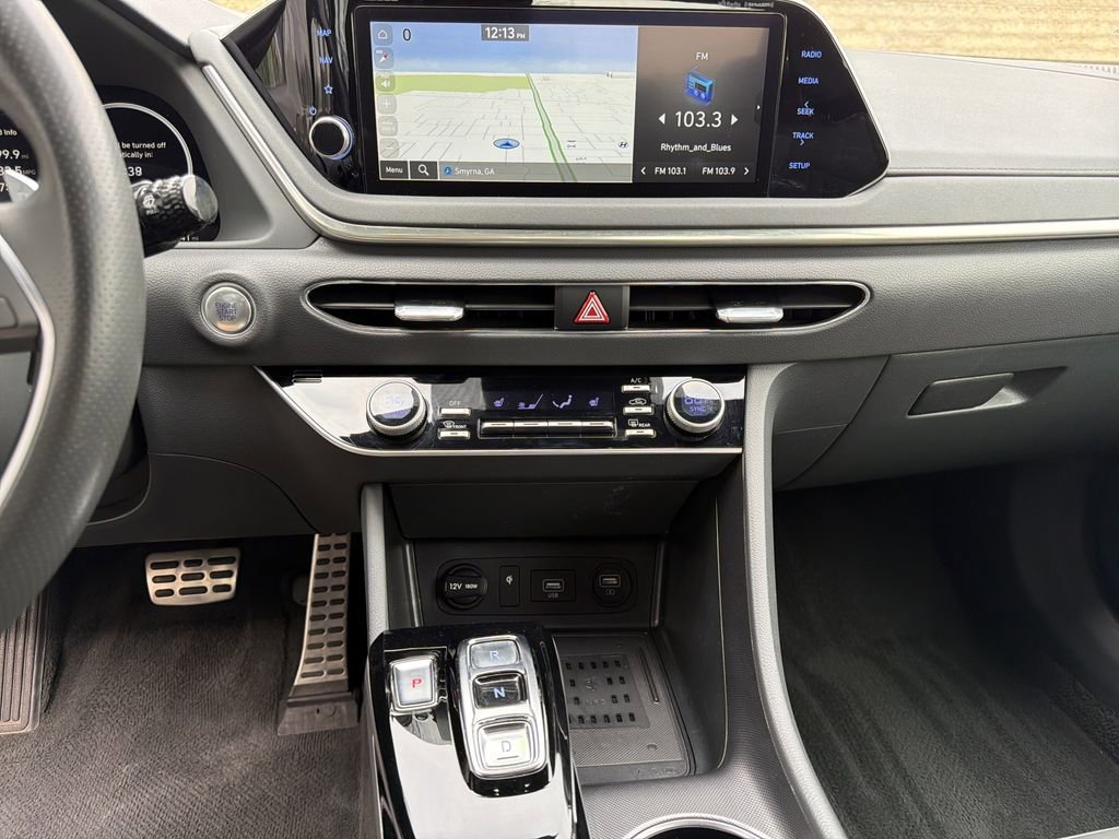Used 2022 Hyundai Sonata SEL Plus w/ Preferred Accessory Package image 30