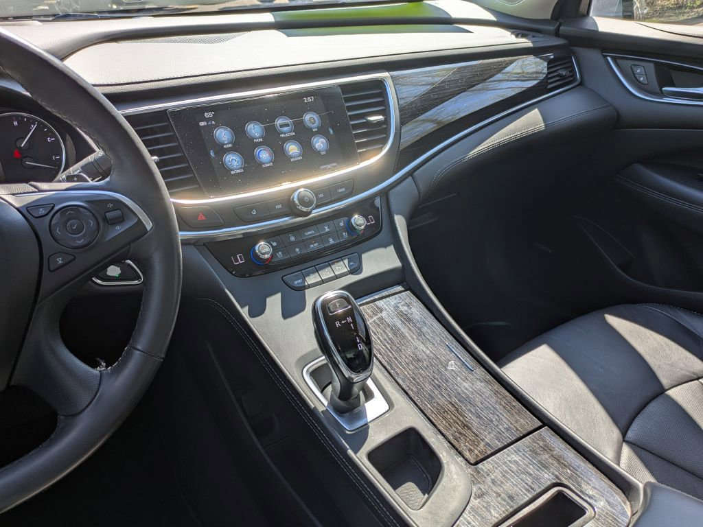 Used 2018 Buick LaCrosse Premium w/ Driver Confidence Package #2 AWD/4WD image 20